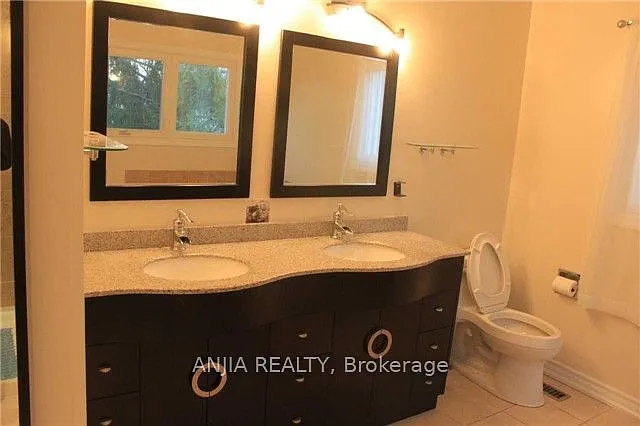 51 Topham Cres — Photo 6