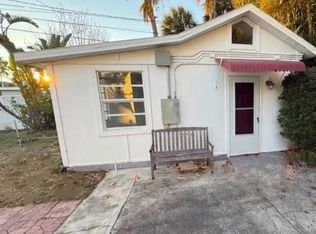 944 Bruce Ave #B, Clearwater Beach, FL 33767
