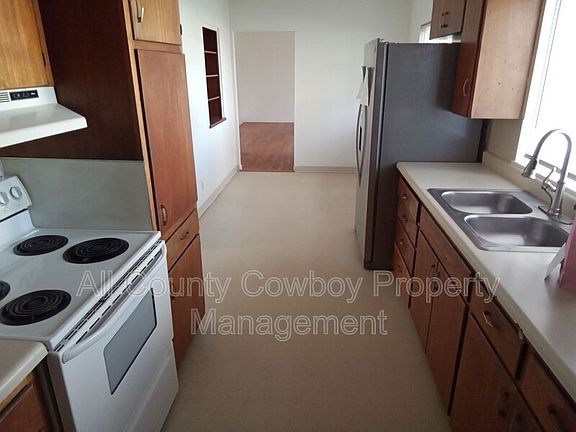 4th image of 707 S 23rd St