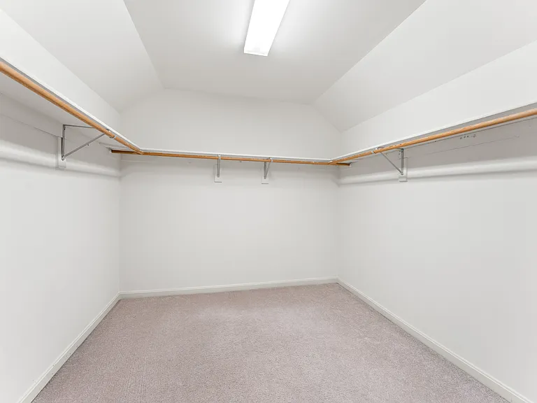 10105 Cotter Ct — Photo 10