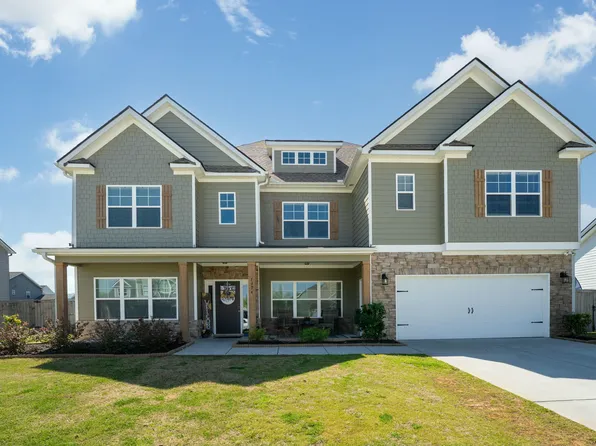 7394 Hollyhock Ln, Ooltewah, TN 37363