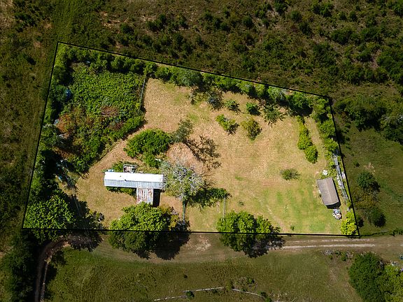 5th image of 415 Dry Branch Rd