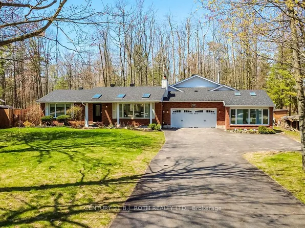 1078 Sunnidale Rd, Springwater, ON L9X 0R9