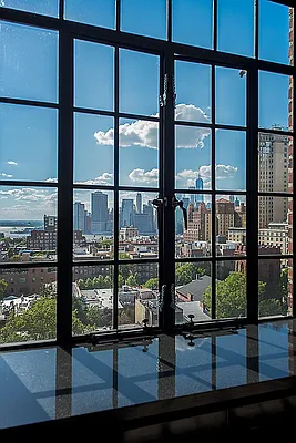 Rented by Bold New York | media 17