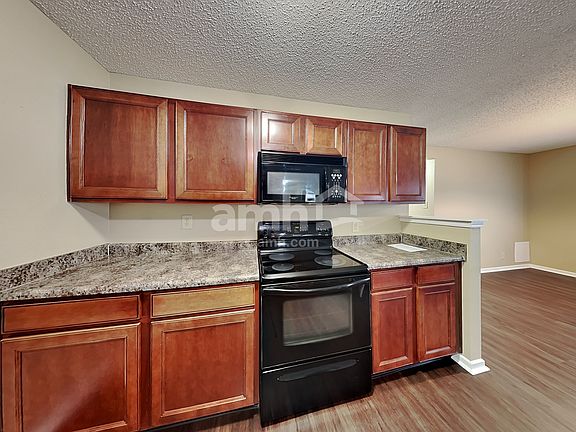 3rd image of 14407 Banister Dr