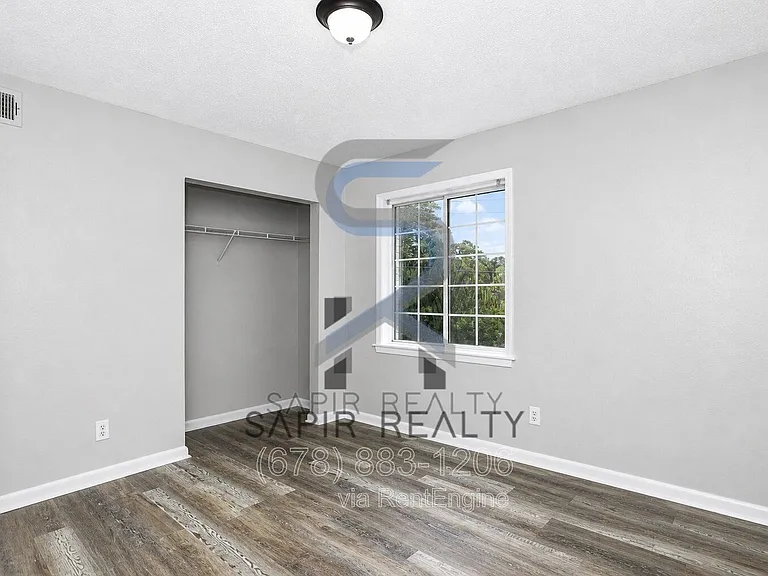 2045 Alison Ct SW #3 — Photo 10