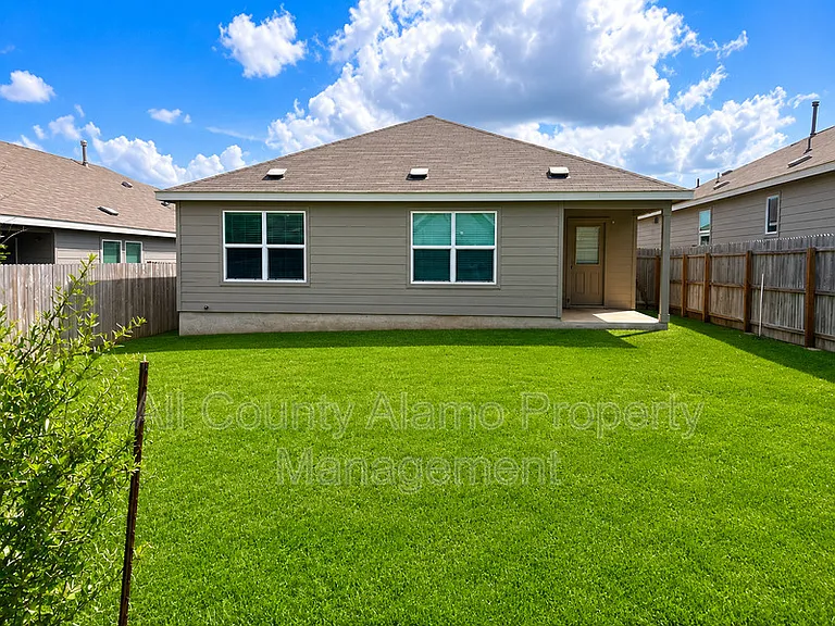 4327 Southton Loch — Photo 25
