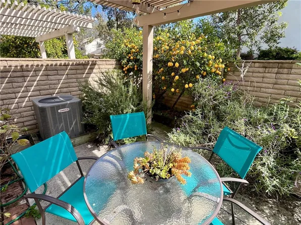 4676 Sierra Tree Ln, Irvine, CA 92612