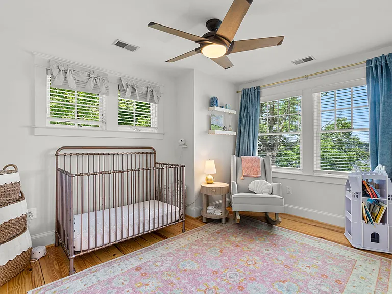2942 Edgewater Dr — Photo 27