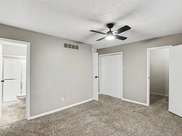 Apartments at Georgetown — Photo 20