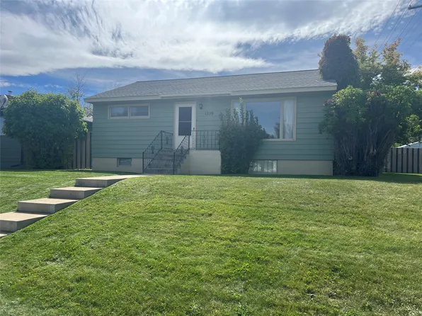1329 Leslie Ave, Helena, MT 59601