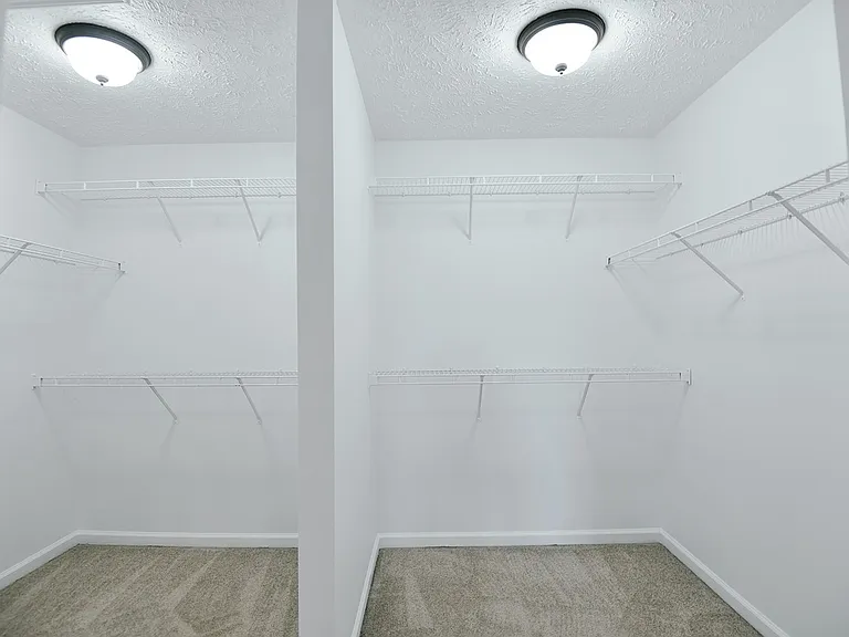 132 Tulip Grove Point — Photo 25