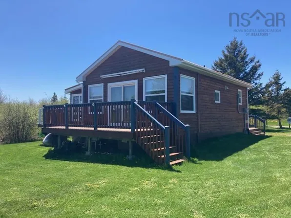 24 Pirates Cove Way, Pictou, NS B0K 1N0