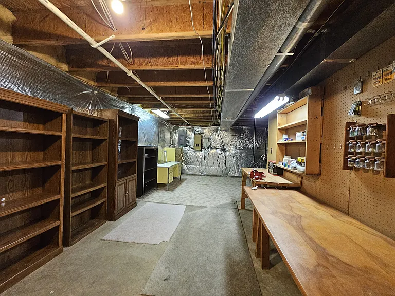 Diamond Oaks Ct — Photo 13