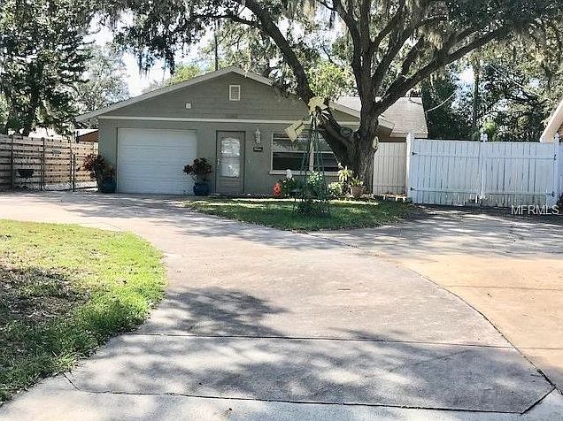 1st image of 3042 Alta Vista St