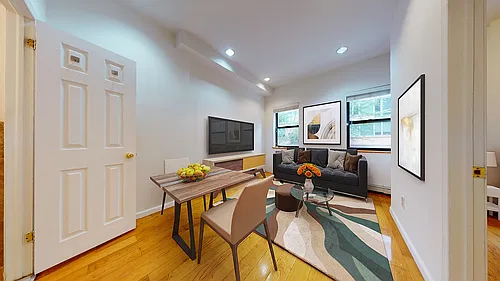 249 E 53rd St #1C Photo 1