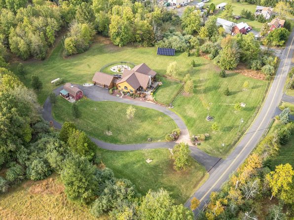 7223 Ferry Rd, New Hope, PA 18938