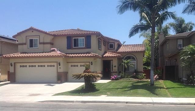 1st image of 990 Palencia Ct