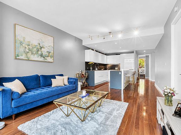 5th image of 166 W 18th St APT 2D