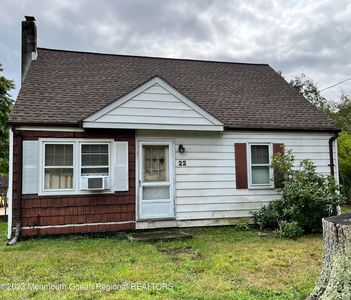 22 Oak Ridge Parkway, Toms River, NJ, 08755