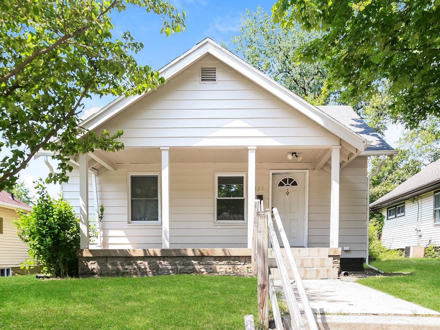 Outside-In: The Scandrett-Wessels Home 