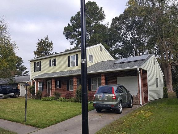 2nd image of 3824 Silina Dr