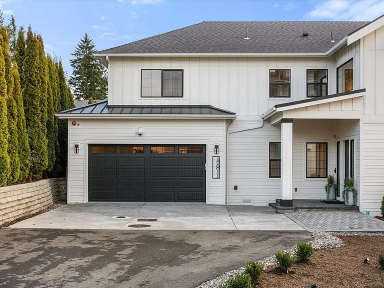 12811 SE 44th Pl — Photo 38