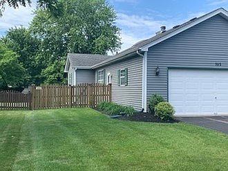 4th image of 702 Oak Crest Dr