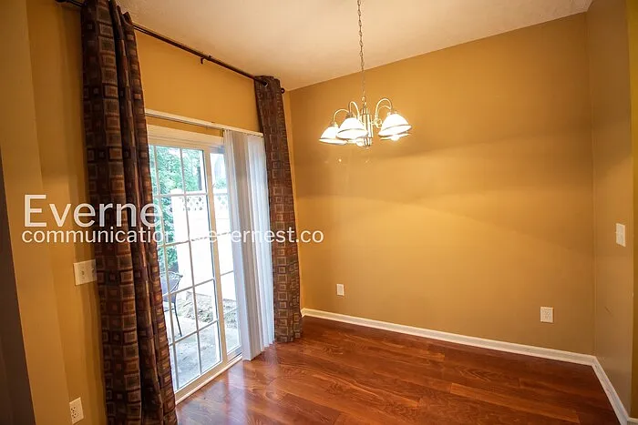 8904 Greylock Dr — Photo 5