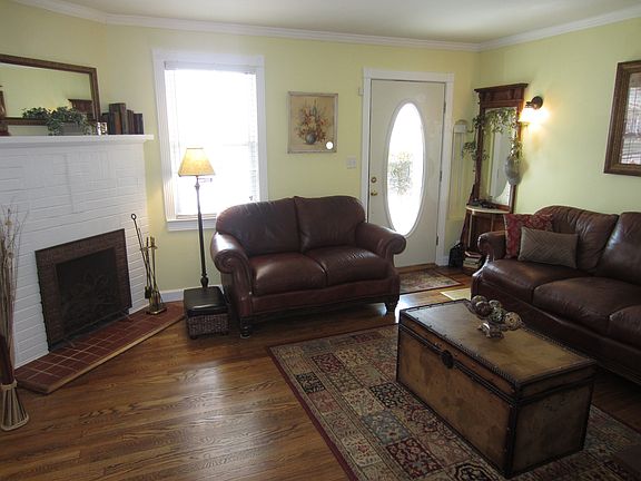 5th image of 1612 Pineola Ave
