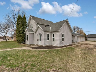 209 E James St, Paynesville, MN, 56362