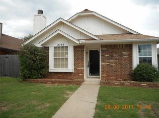 2140 Meench Dr, Moore, OK 73170
