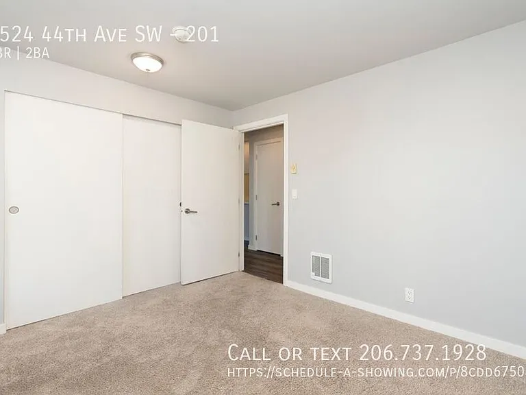 4524 44th Ave SW #201 — Photo 14