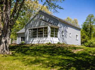 5435 Sandbeach Rd, Grass Lake, MI 49240