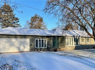 1021 N Shore Dr, Menomonie, WI 54751