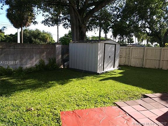 2nd image of 11144 SW 71st Ln #0