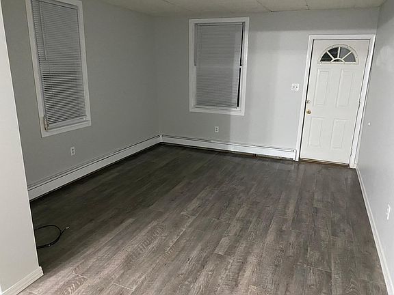 Main entrance, living room
