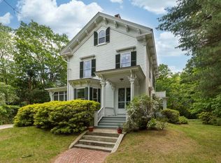 33 Pine St, Exeter, NH 03833