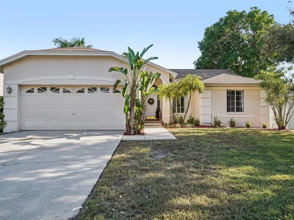 3132 Shoreline Dr, Clearwater, FL 33760