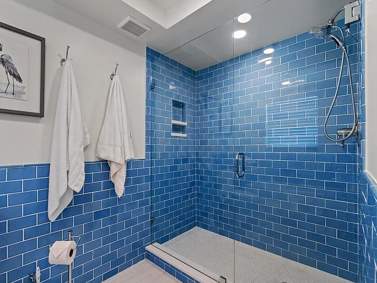 2636 Ocean Dr #404 — Photo 25