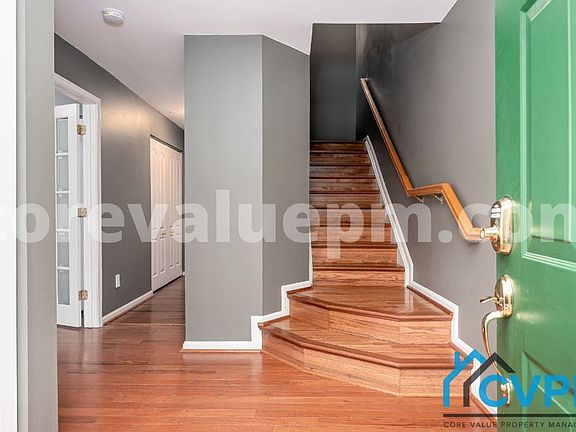 2nd image of 1811 Sea Pine Cir