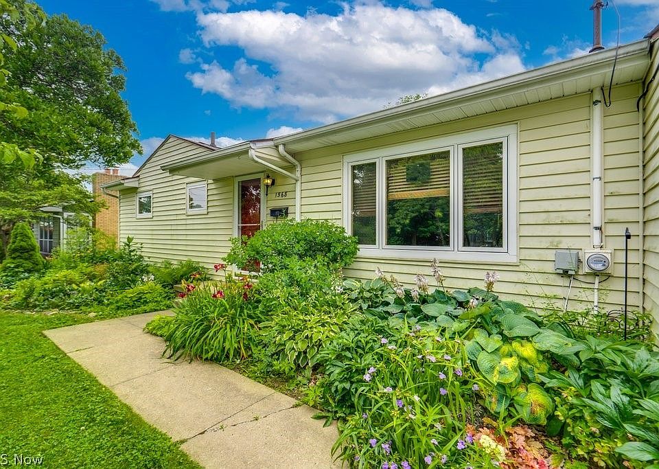 1st image of 1568 Hagey Dr