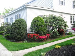 367 Hutchinson Blvd, Mount Vernon, NY 10803