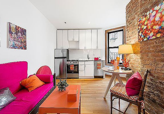 2nd image of 68 Thompson St APT 2