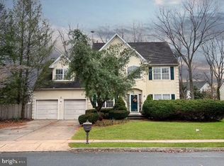 2 Aberdeen Dr, Sicklerville, NJ