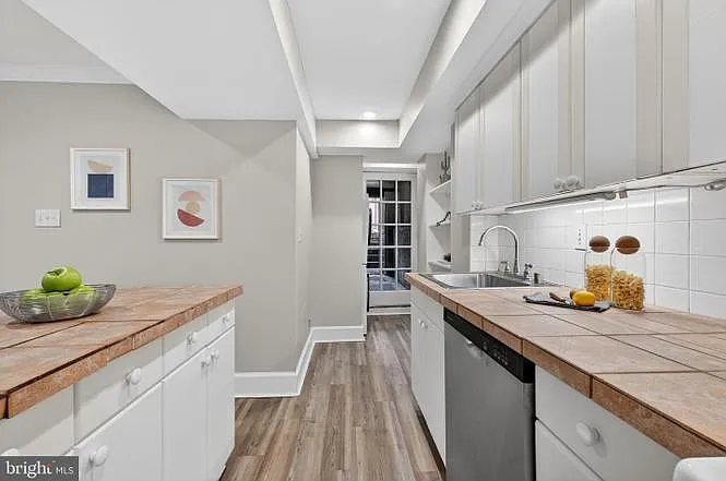 1510 R St NW #BASEMENT — Photo 12