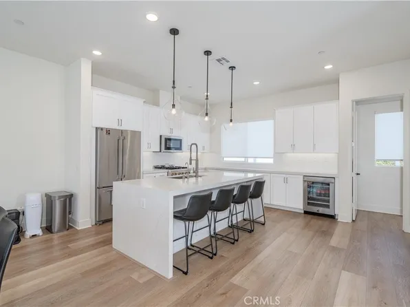 2190 Skylar Pl, Tustin, CA 92782