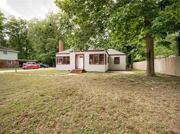 19100 Eltham Rd, West Point, VA 23181
