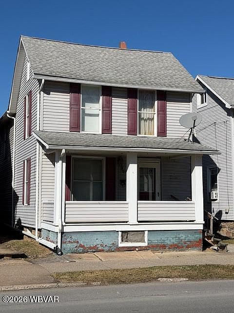 1st image of 519 E Main St