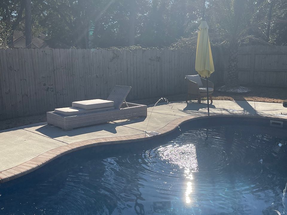 1st image of 6042 Beulah Oaks Dr
